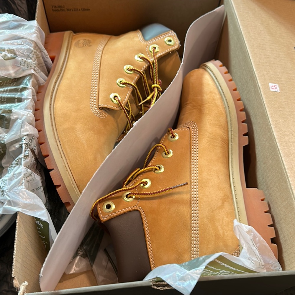 Brand New Timberlands Kids Size 4.5